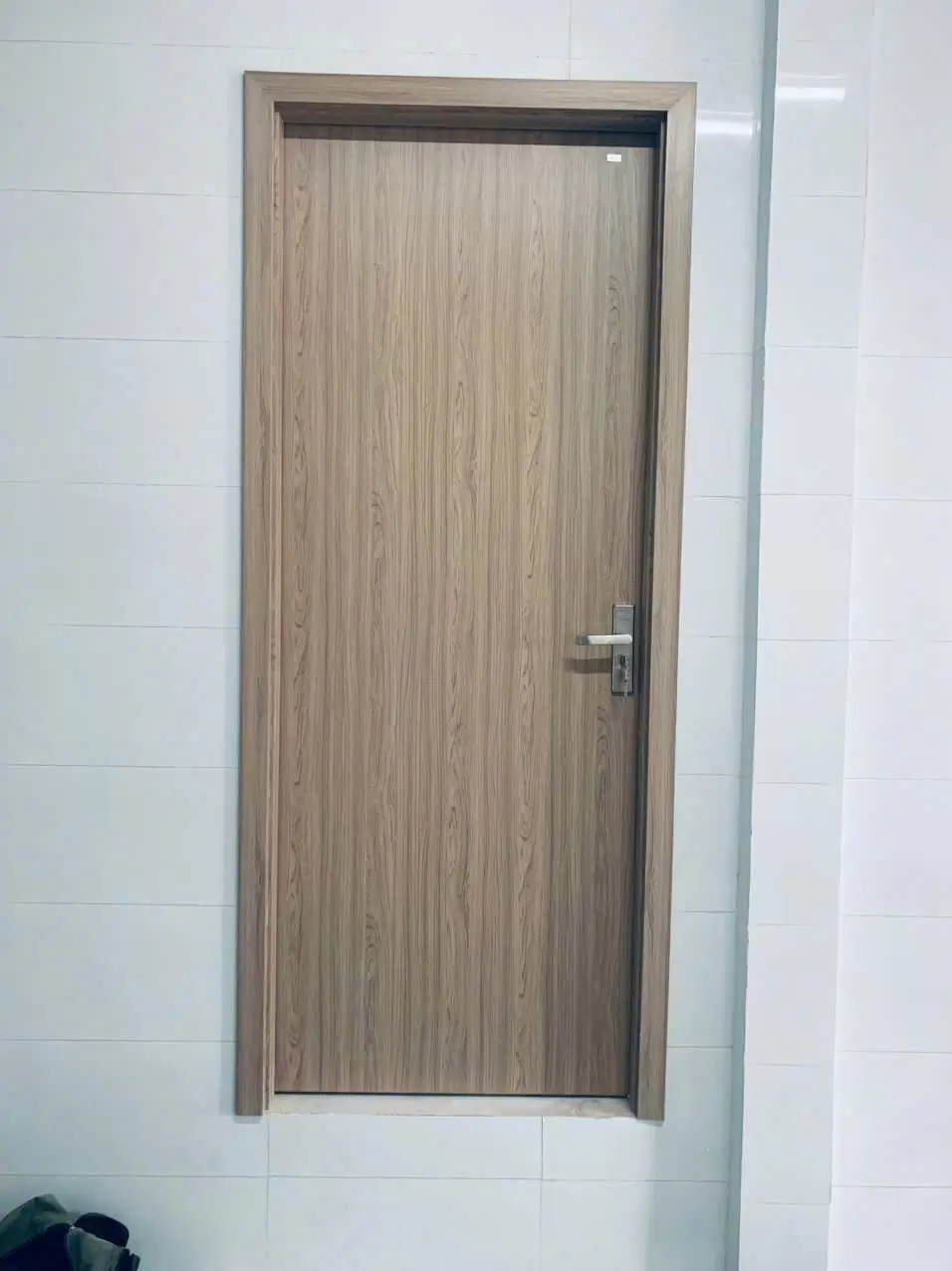 CỬA NHỰA COMPOSITE - MẪU 10