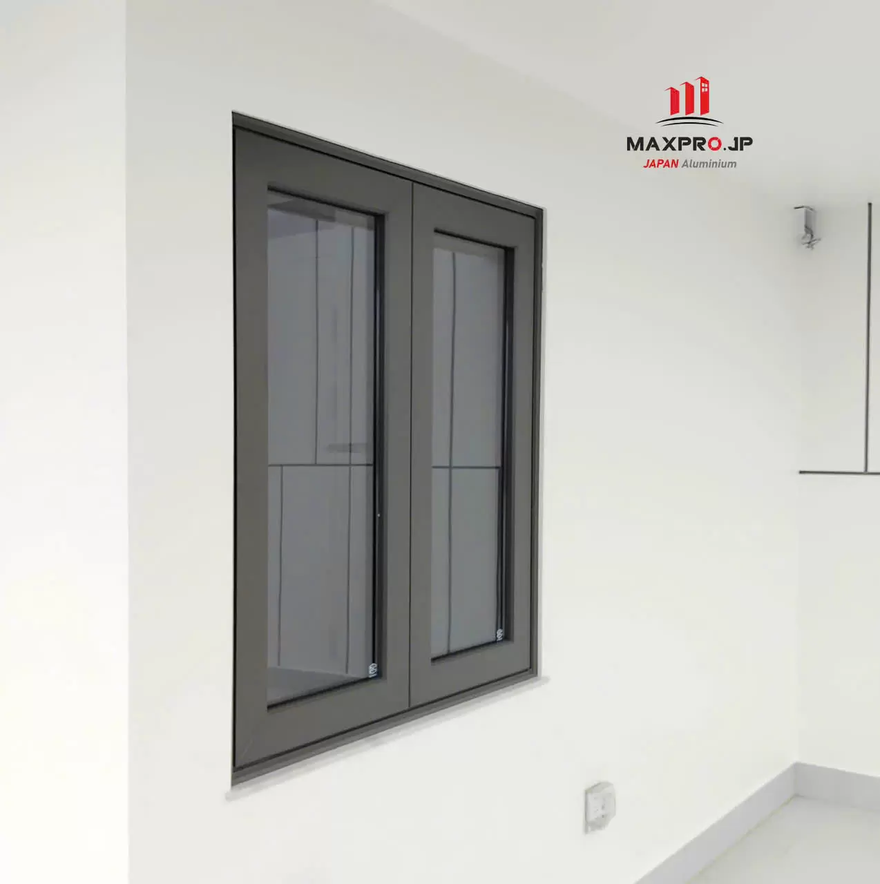 CỬA SỔ HAI CÁNH MỞ NHÔM MAXPRO JAPAN