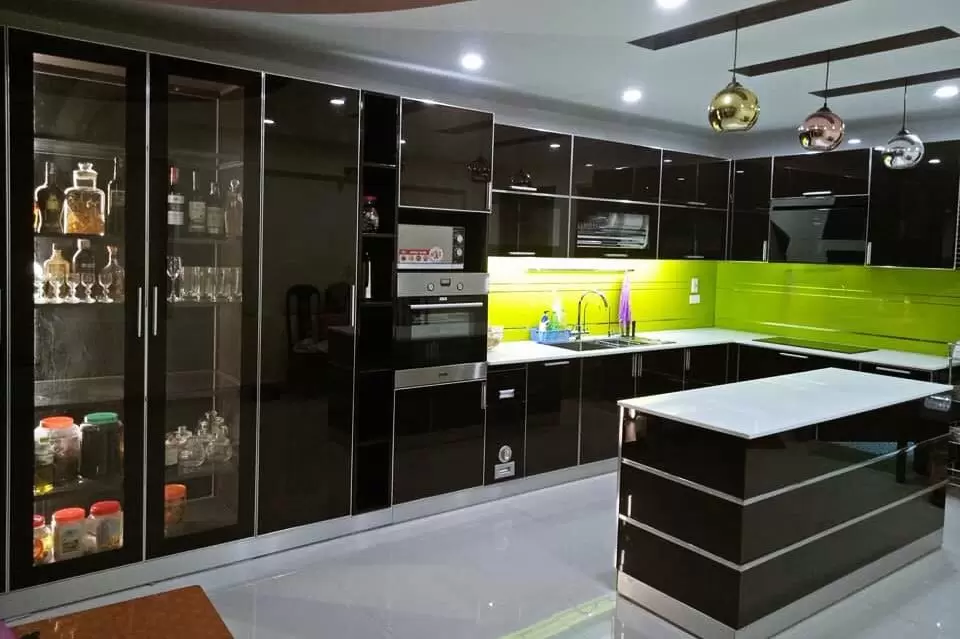 Hệ Tủ Bếp Nhôm Kính - Mẫu 05