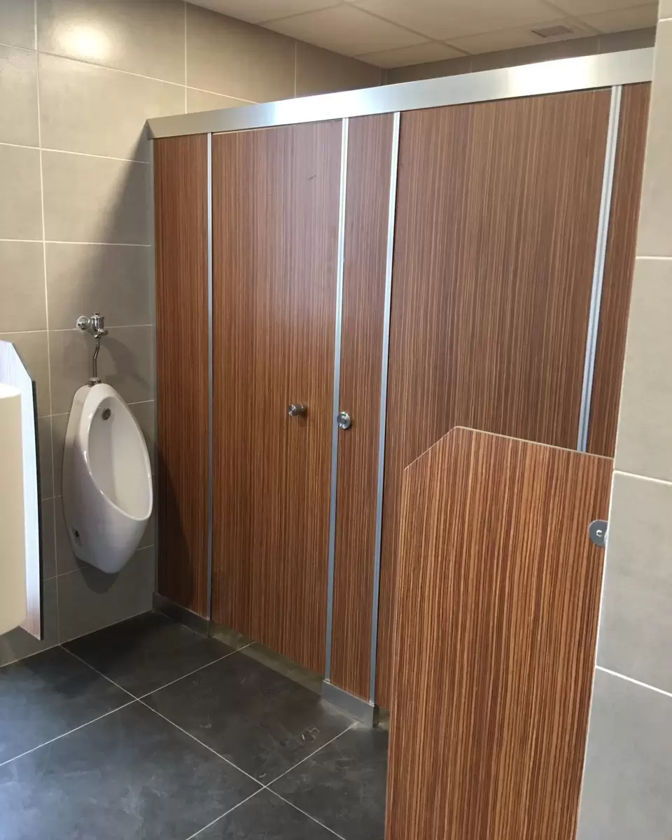 Vách Ngăn Compact - Mẫu 04